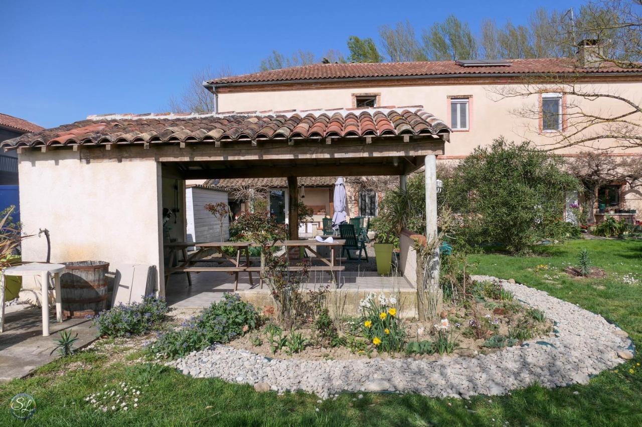 Domaine De L'Ile - Gites Et Chambres D'Hotes Castelsarrasin Eksteriør billede